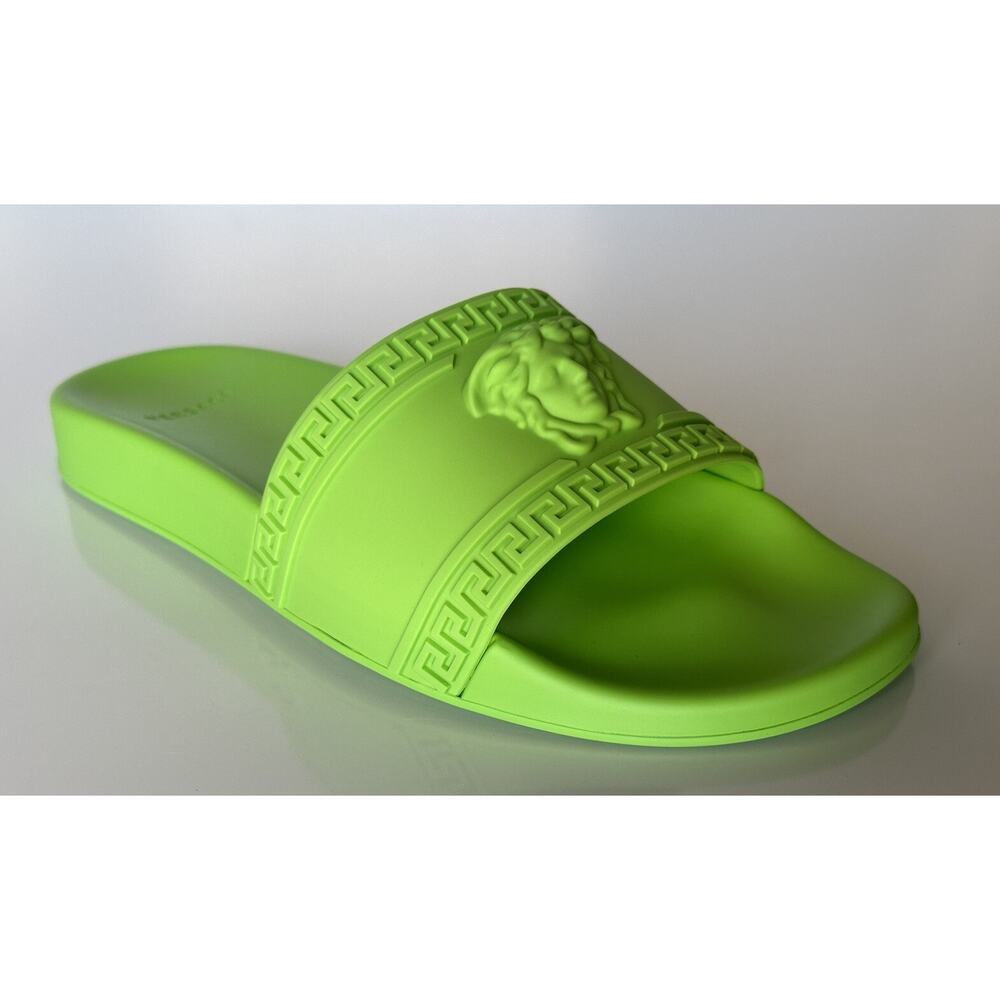 NIB Versace Medusa Head Slides Sandals Neon Green 11 US (44 Euro) DSU5883 Italy
